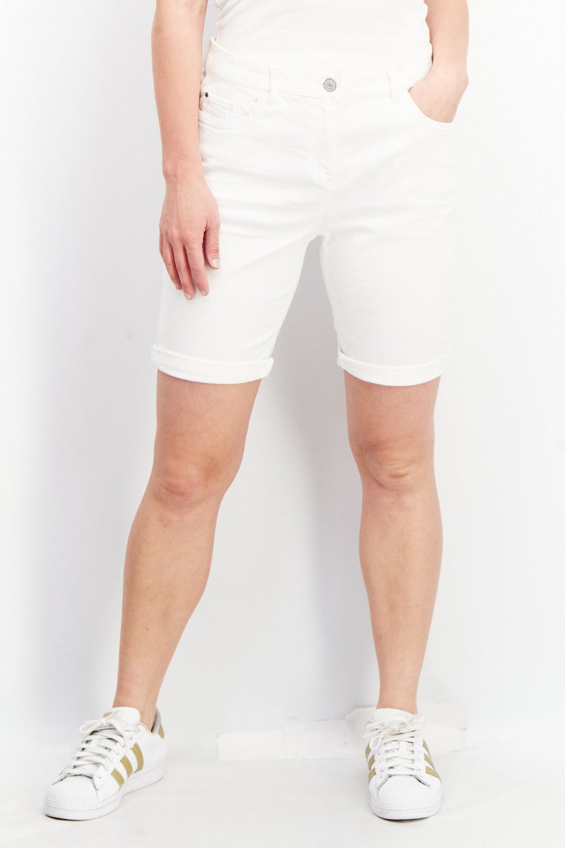 ESPRIT Women Plain Denim Shorts, White - Image 1