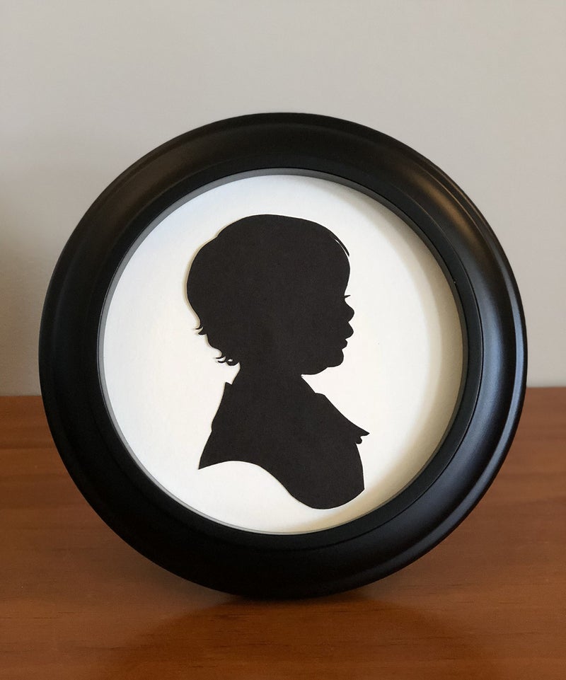 CUT ARTS Inc Round Black 6" Picture Frame - Image 3