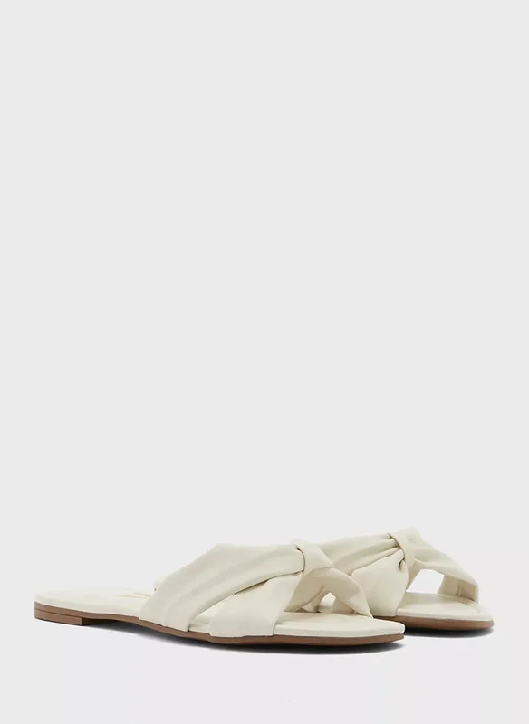 VIZZANO VIZZANO Flat Sandals For Ladies