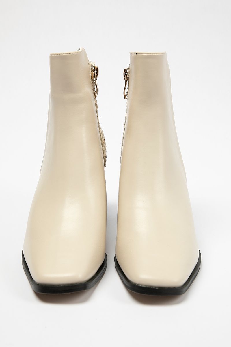 رينا جزمة كاحل بتفاصيل تويد - Image 2