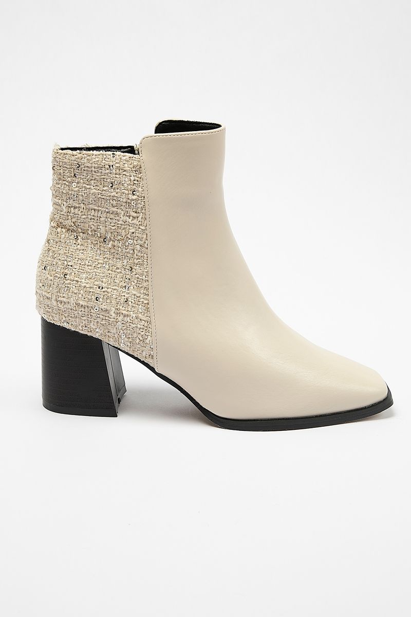 رينا جزمة كاحل بتفاصيل تويد - Image 1