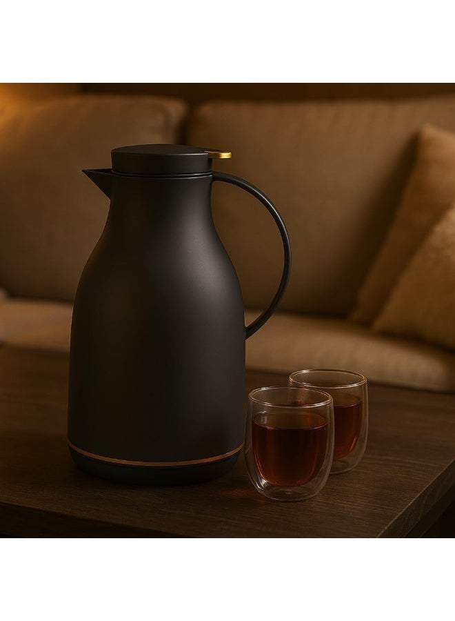 ماستر جولد ترمس شاي وقهوة بسعة لتر واحد بتصميم أنيق | قارورة حرارية للمشروبات الساخنة والباردة | ترمس محكم الإغلاق بحافة ذهبية وزر جانبي | مناسب للمكاتب والفنادق والاستخدام اليومي - Image 2