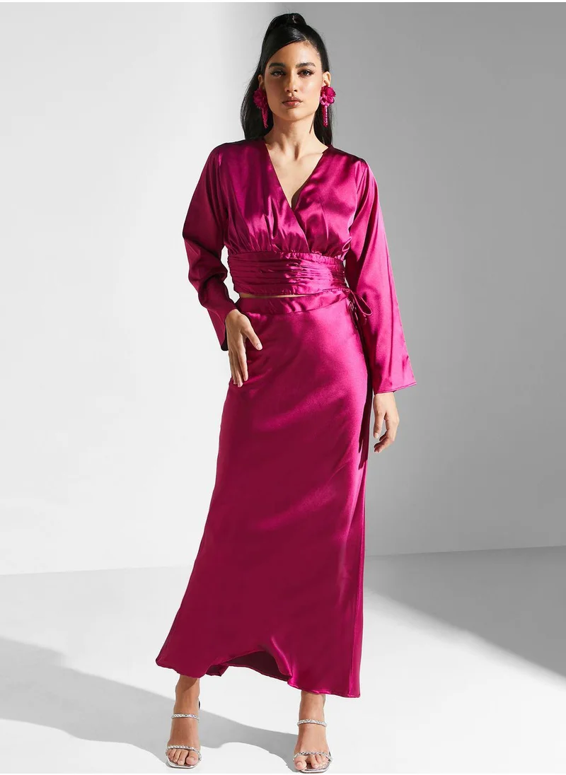 جولدن ابل V-Neck Knitted Dress