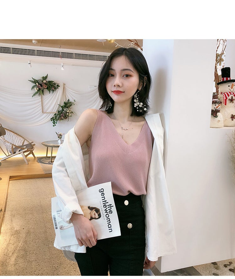 Camisole womens inner wear ice silk wool outer wear 2023 Summer sleeveless knitted loose V-neck short bottoming shirt Pink  - Image 1