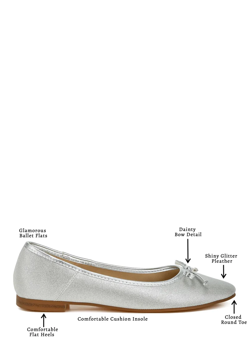 London Rag Metallic Ballet Flats in Silver