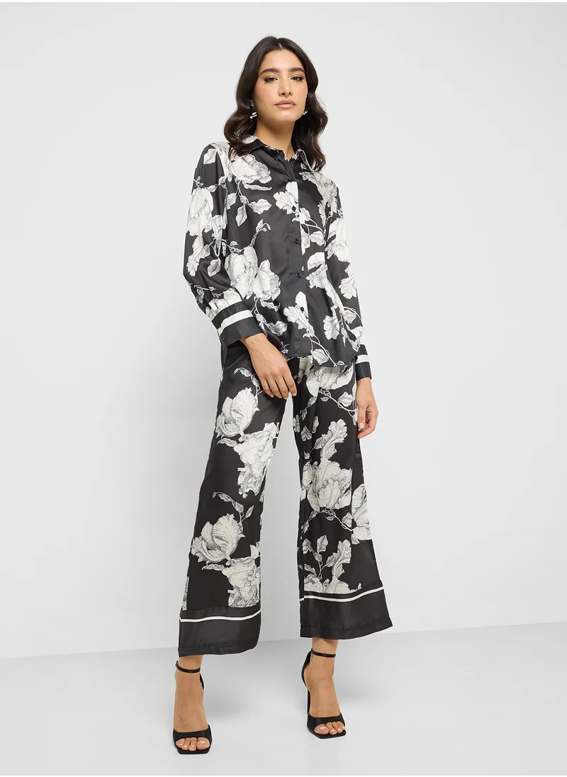 ايلا Monochrome Printed Top & Pant Set