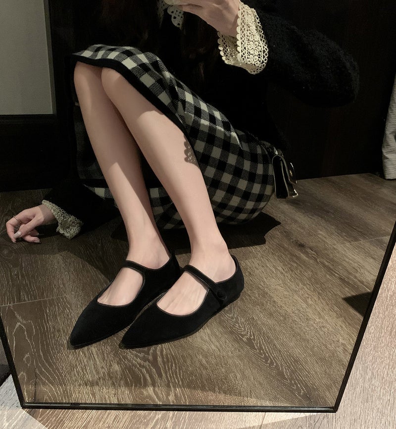【Grape Mom'S Style】Winter Girls~ French Pointed Toe Buckle Velvet Flat Mary Jane Shoes Women'S Wedding Shoes - Image 4