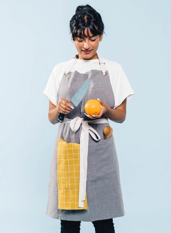 Caldo Linen Kitchen Apron by - Mens and Womens Linen Bib Apron - Adjustable with Pockets - Inspired by Professional Chefs (Grey) - Image 4