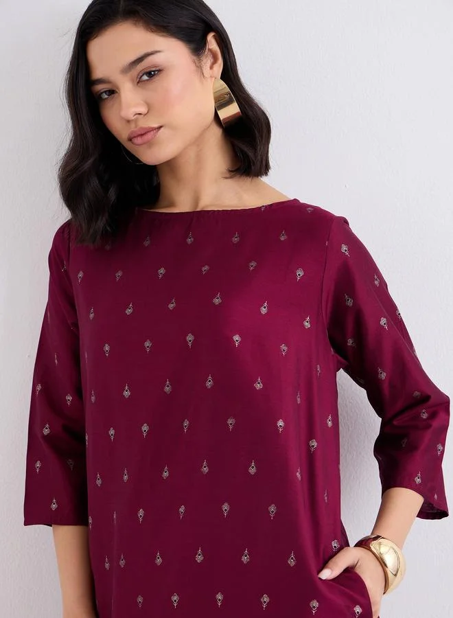 Amirah Amirah Textured Foil Print Flared Jalabiya