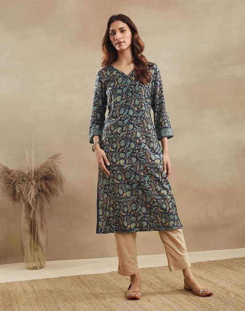 فاب انديا Navy Rayon Blend Hand Block Printed Slim Fit Long Kurta