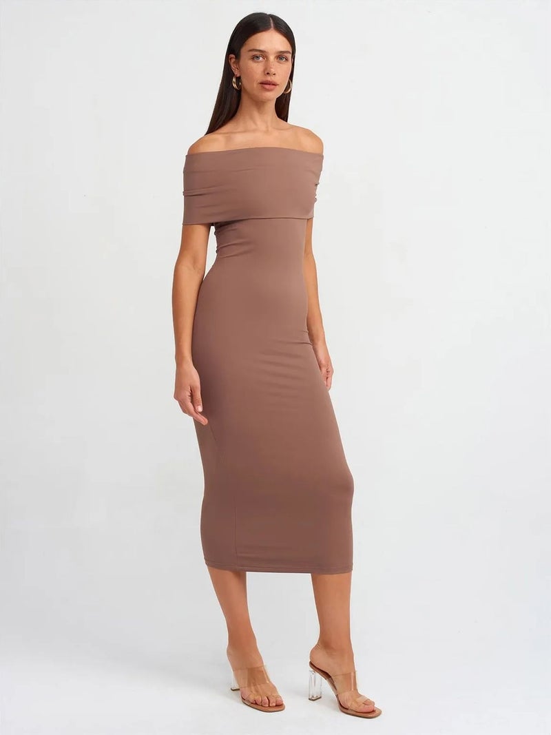DILVIN Off-Shoulder Bodycon Midi Dress - Image 4
