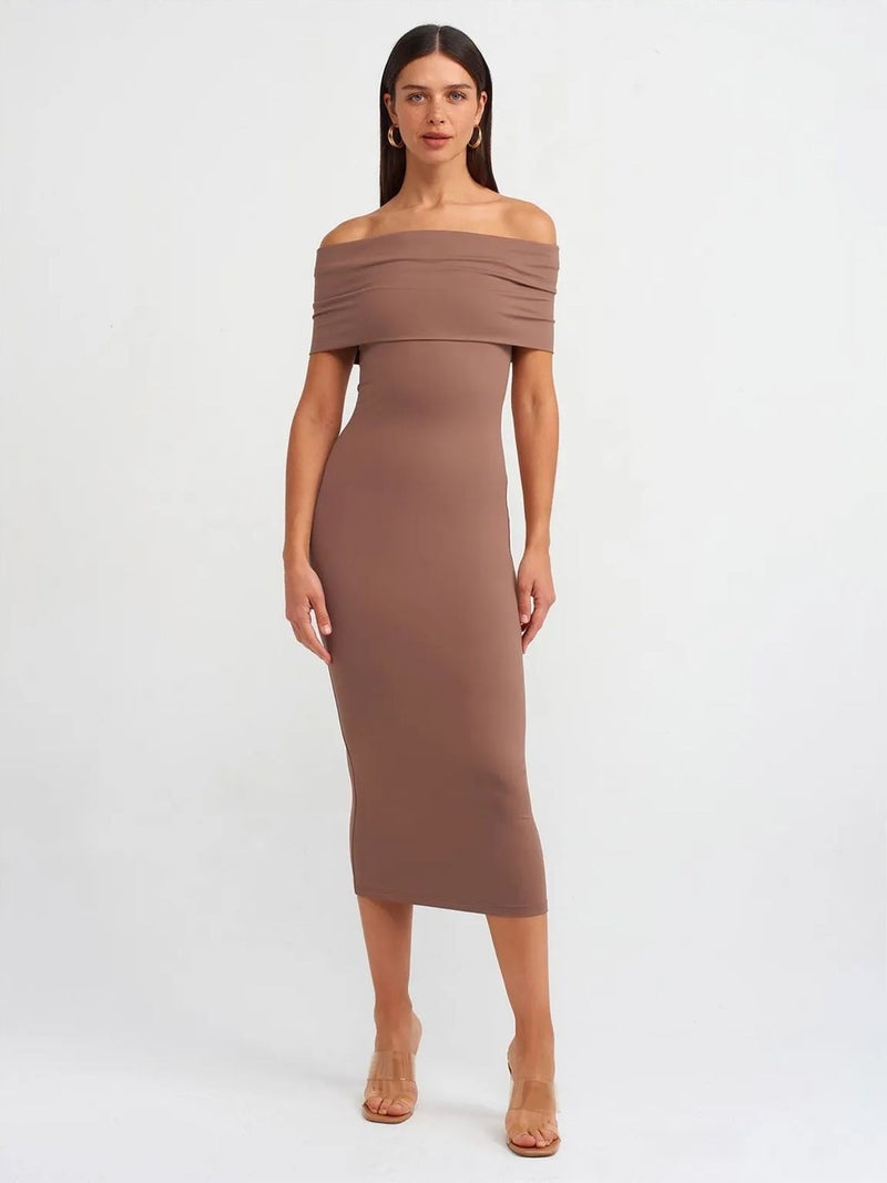 DILVIN Off-Shoulder Bodycon Midi Dress - Image 1