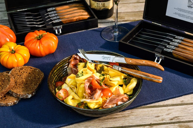 Laguiole Style de Vie Steak Knives, Luxury Line, 6 pieces, Olive Wood, in giftbox - Image 2