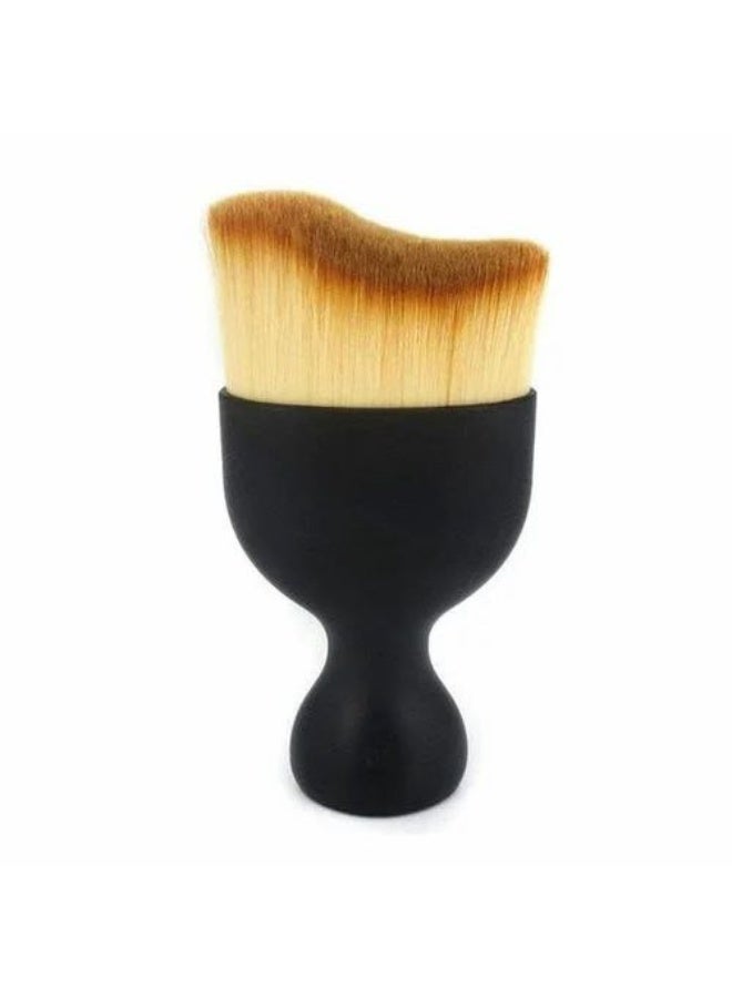 This cleaning brush for tight spaces will reach every corner and crevice in your car or home.  Its soft, thick bristles protect and polish surfaces, and it easily reaches air vents, keyboards, and cameras. - Image 5