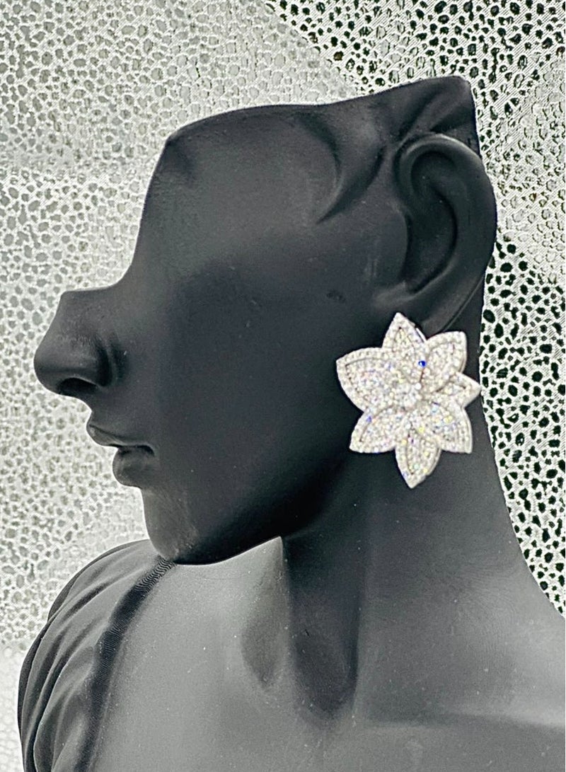 Sterling Silver Flower Design Stud Earrings with Zircon Stone – Elegant and Dazzling Jewelry for Women - Image 3