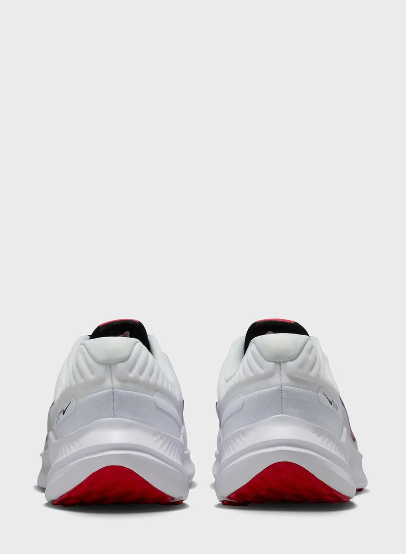 Nike Quest 5