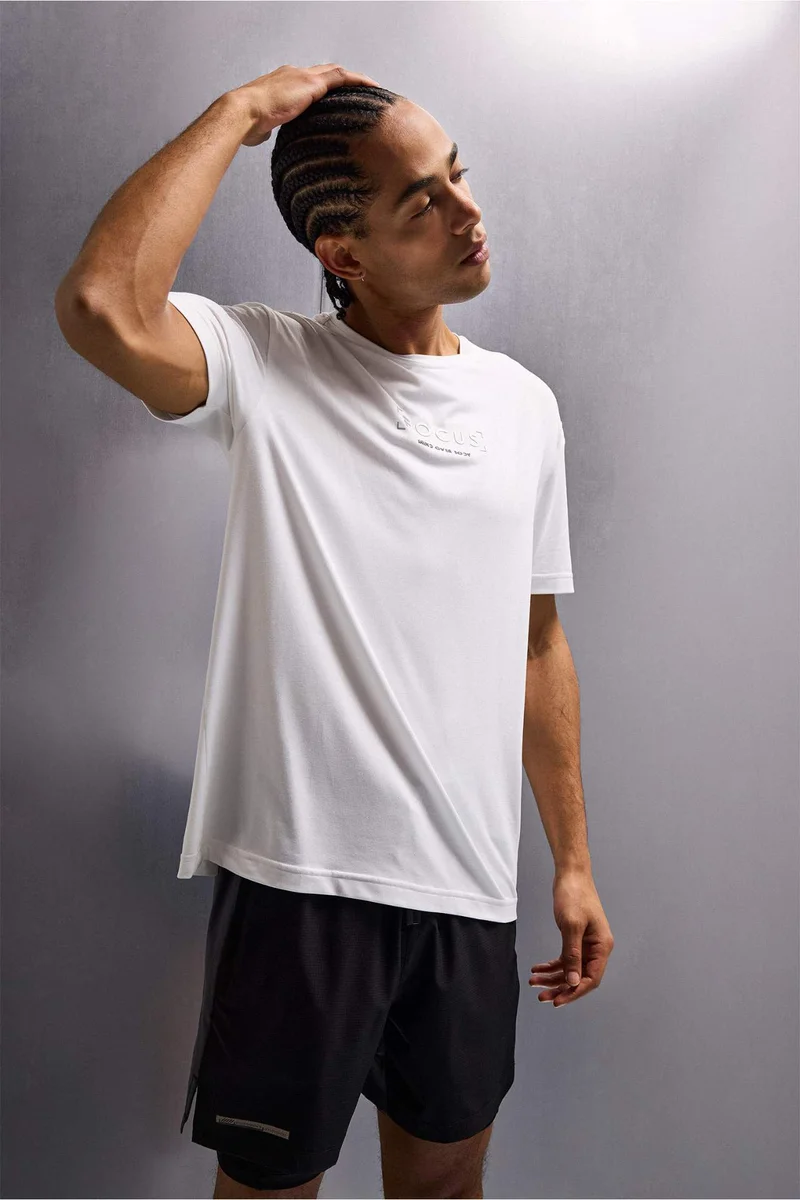 ديفاكتو Standard Fit Crew Neck Printed Short Sleeve T-Shirt