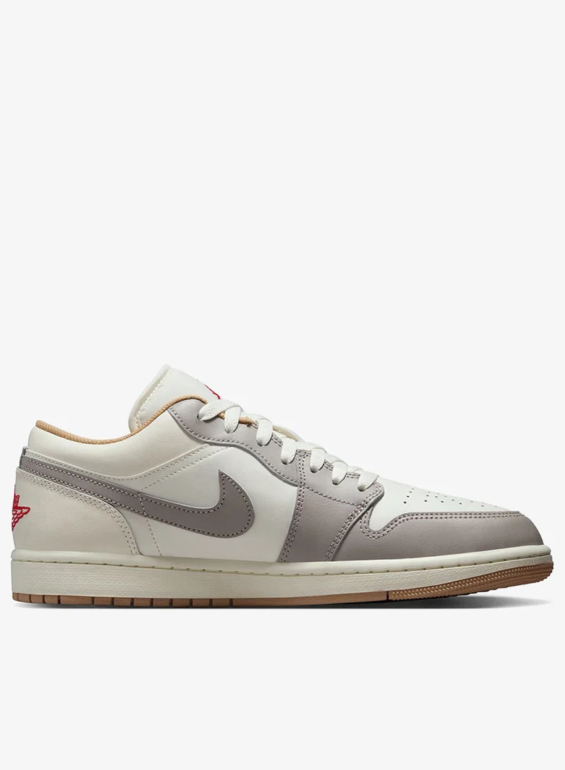Jordan Air Jordan 1 Low