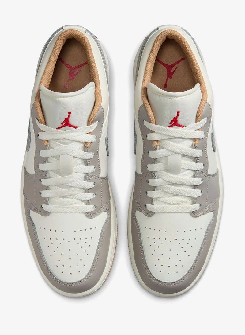 Jordan Air Jordan 1 Low