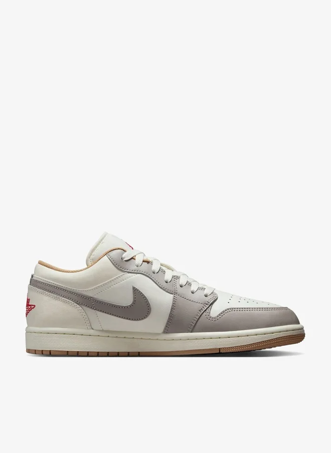 Jordan Air Jordan 1 Low