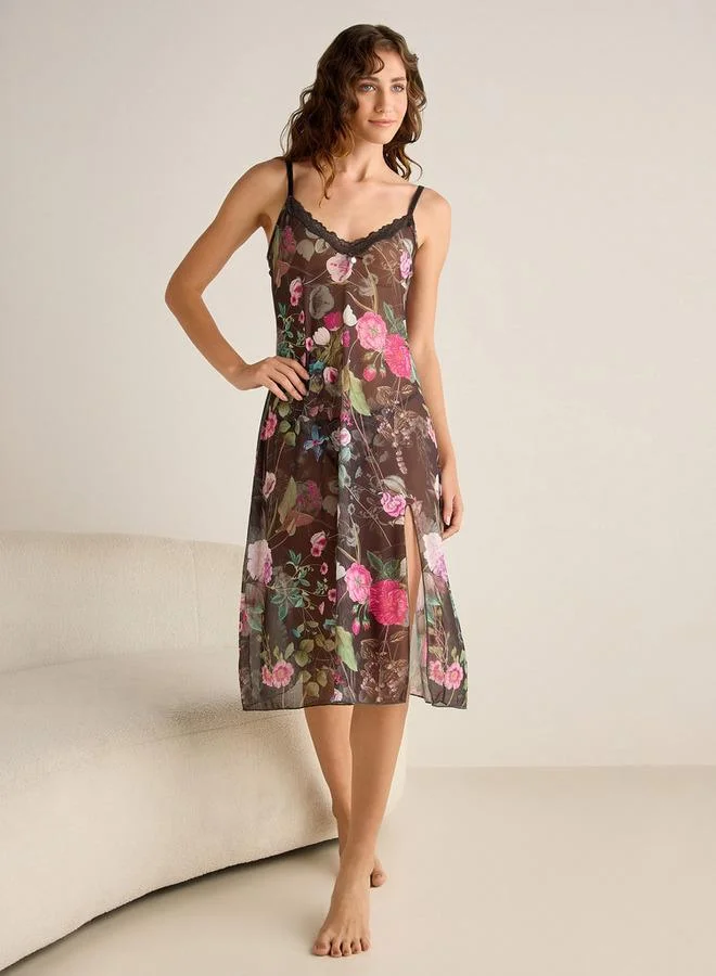 سبلاش فيڤ Night Dress Strappy with Floral and Lace Design