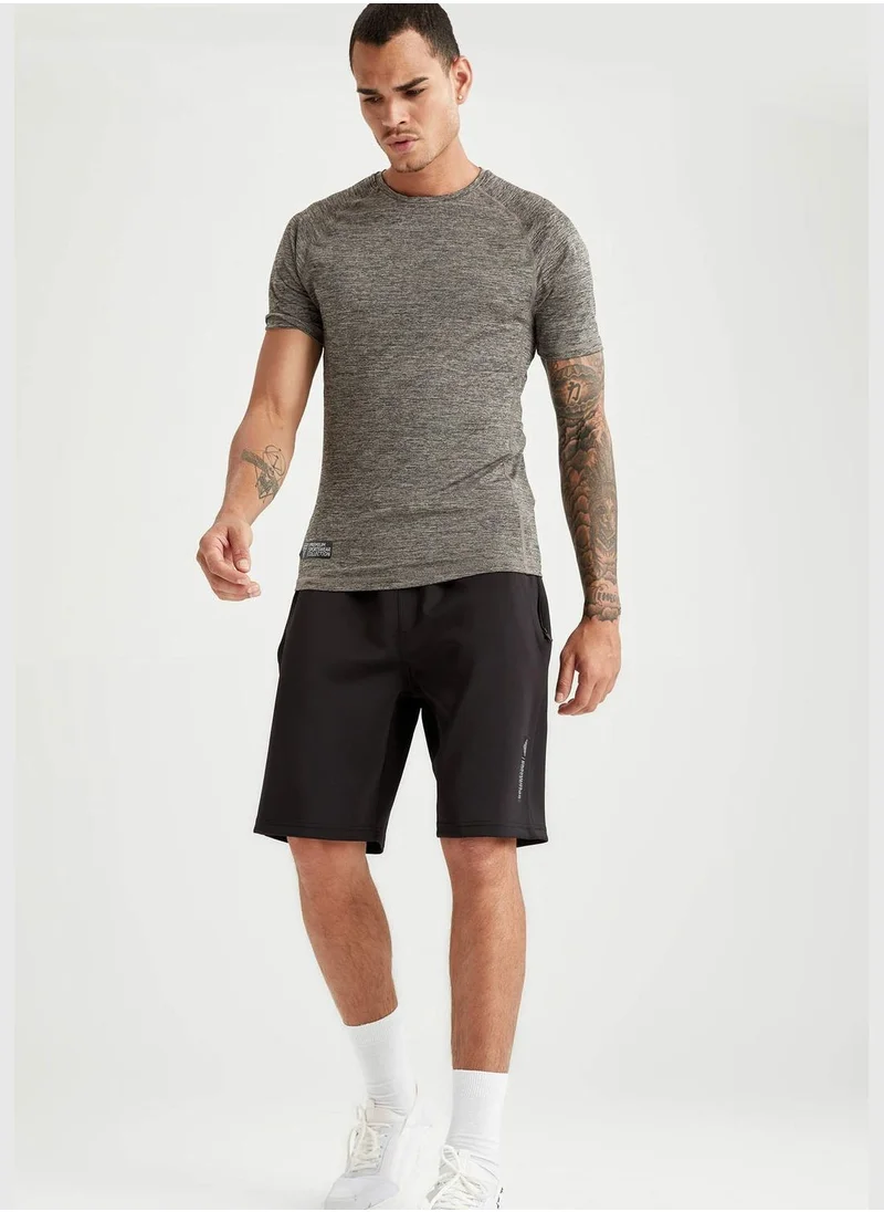 ديفاكتو Basic Short Sleeve Woven Sports T-shirt