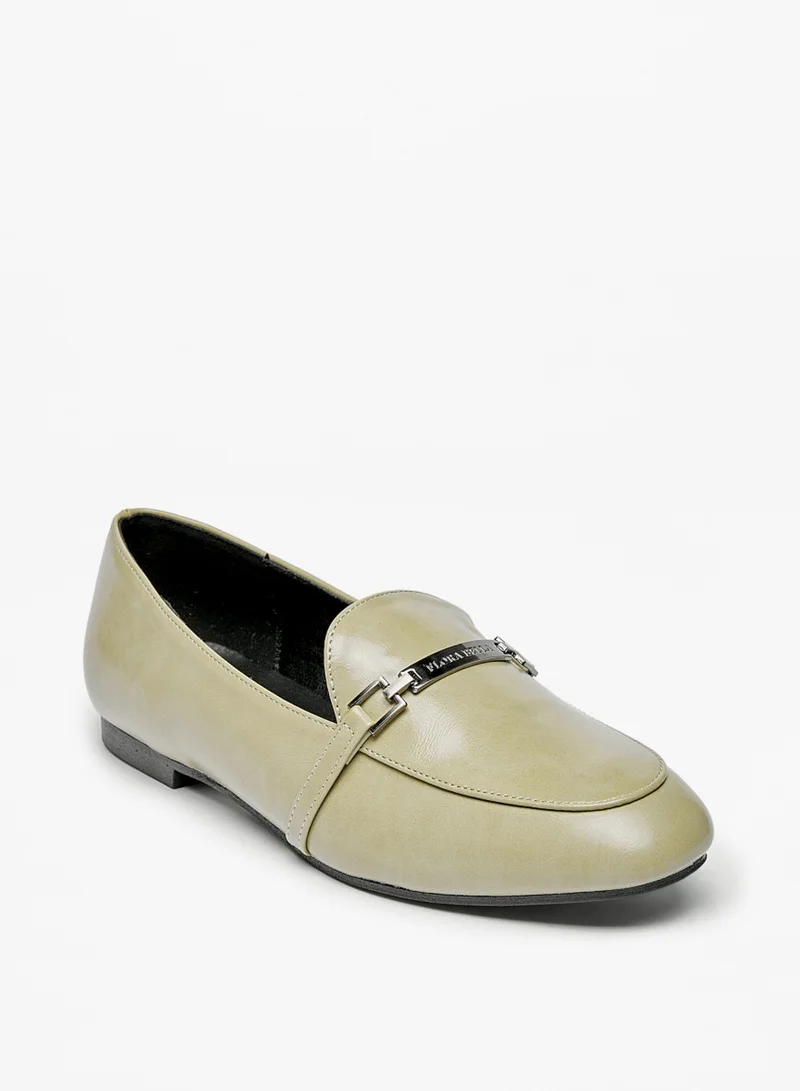 فلورا بيلا من شو إكسبرس Womens Solid Slip On Loafers