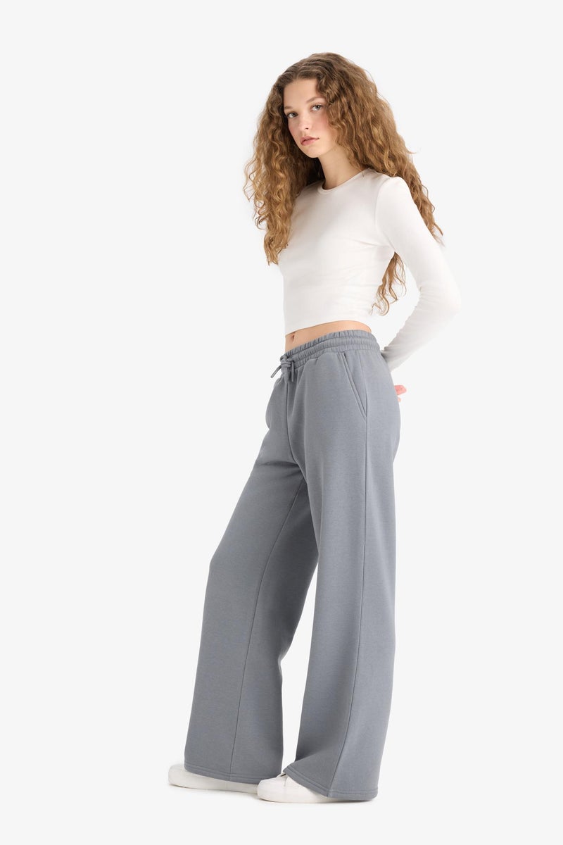 DeFacto Grey Woman Straight Fit Regular Hem With Pockets Thick Sweatshirt Fabric Trousers Casual - Image 5