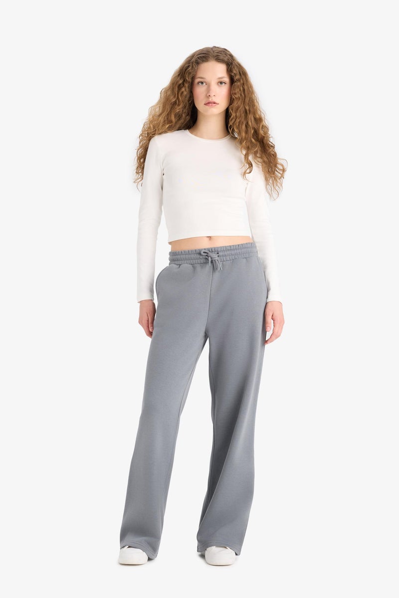 DeFacto Grey Woman Straight Fit Regular Hem With Pockets Thick Sweatshirt Fabric Trousers Casual - Image 1
