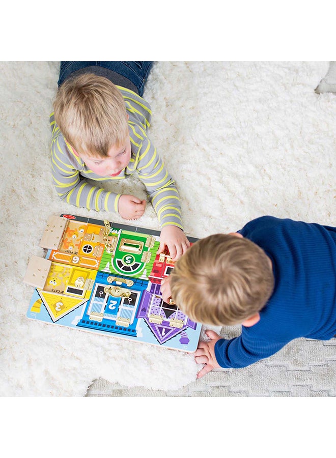 Melissa & Doug لوحة النشاط الخشبية مع الأقفال من ميليسا ودوج - معتمدة من FSC - Image 5