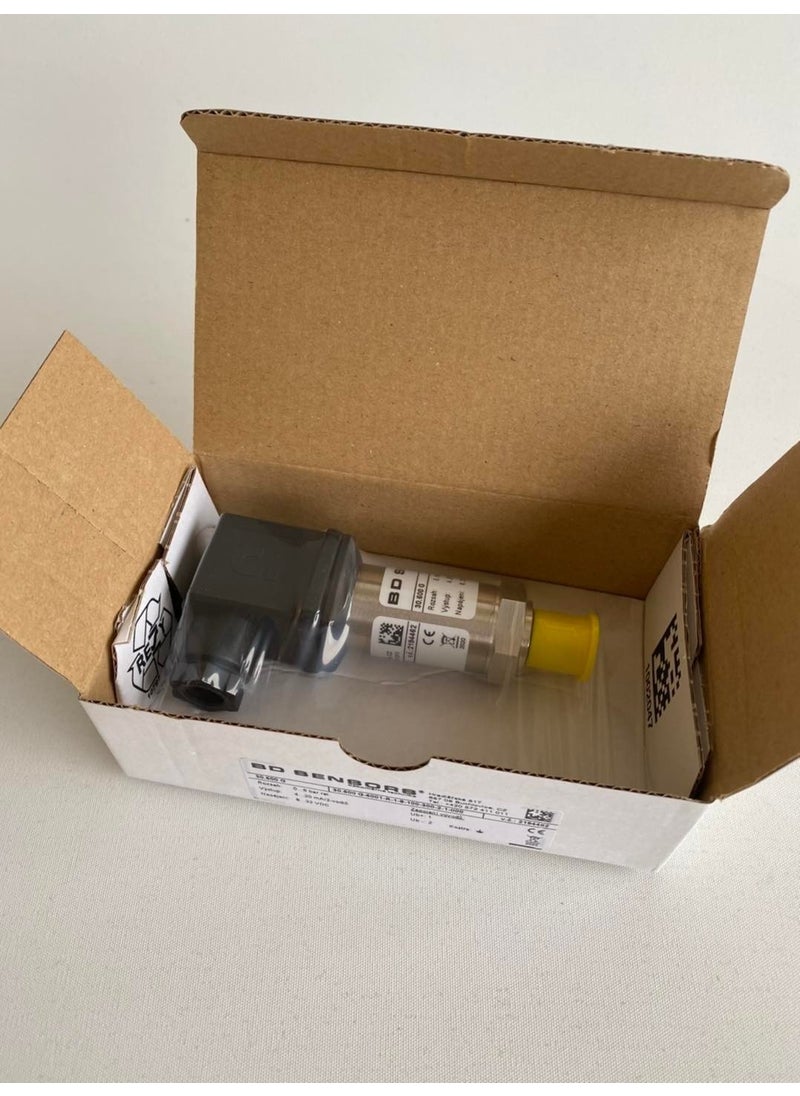 BD Sensors Oem Pressure Transmitter 30.600G-6001-R-1-8-100-300-2-1-000  - Image 2