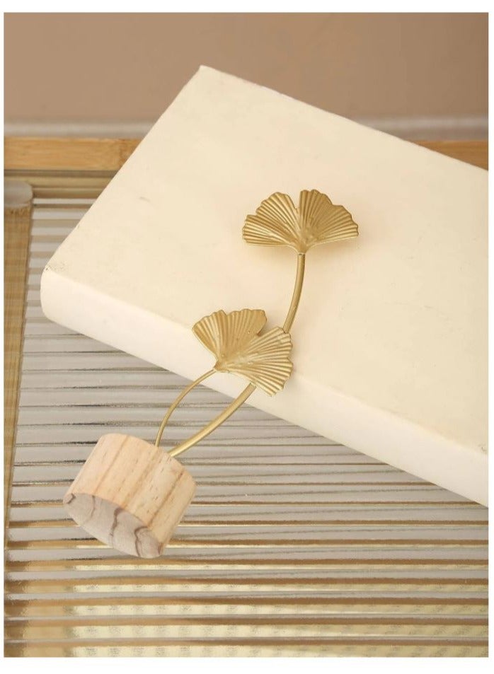 1pc Creative Golden ( Ginkgo ) Statue Abstract Art Sculpture Iron Gold Home Decor Collectible Figurines For Living Room, Entrance Table, Bookshelf, and Desk Decor  - Image 4