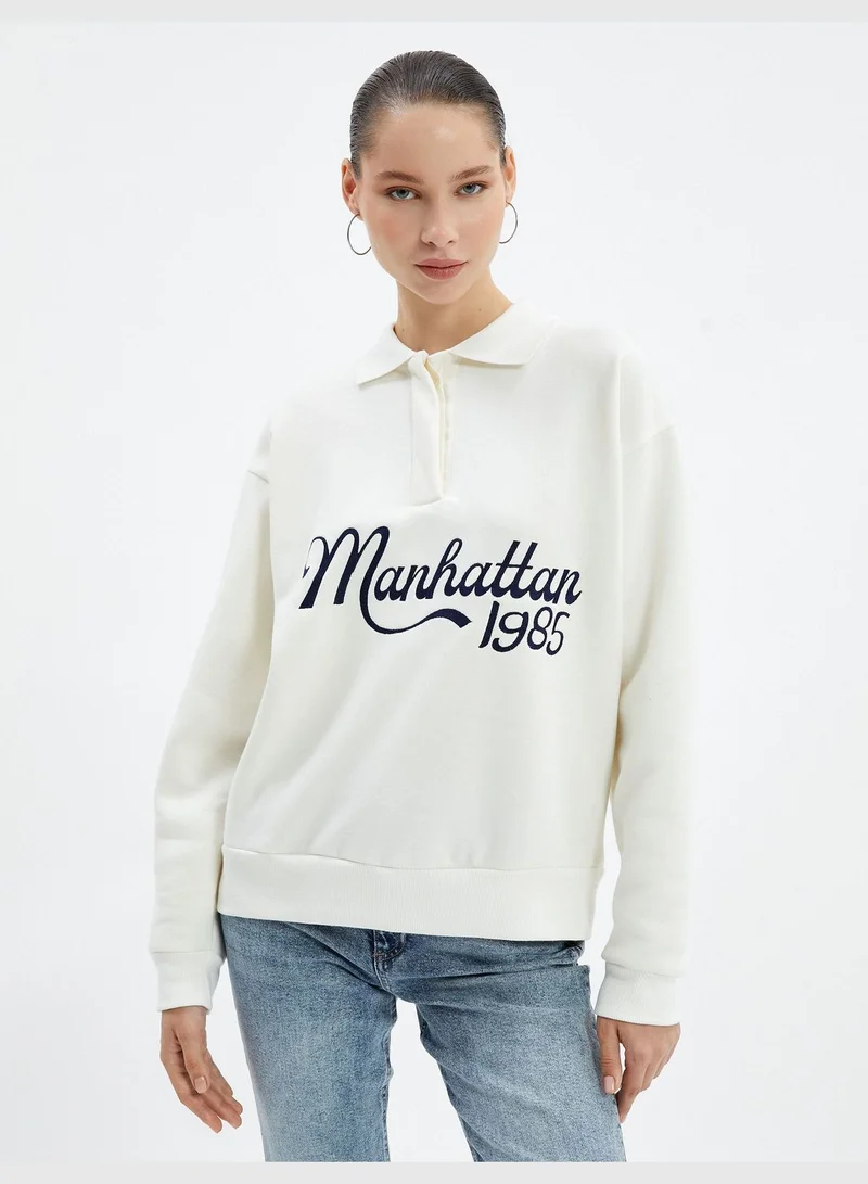 كوتون Polo Neck Sweatshirt Brushed Interior Varsity Themed Printed