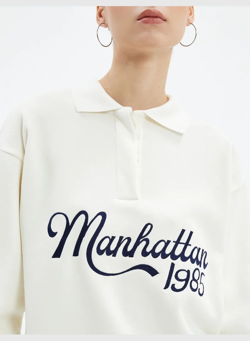 كوتون Polo Neck Sweatshirt Brushed Interior Varsity Themed Printed