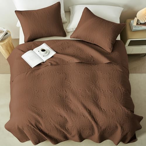 akkialla King/Cal King Quilt Bedding Set,Brown Ultrasonic Quilt Set,Lightweight Soft Bedspread Coverlet,Modern Style Coin Pattern Bed Cover for All Seasons,3 Piece(1 Quilt,2 Pillow Shams) - Image 3