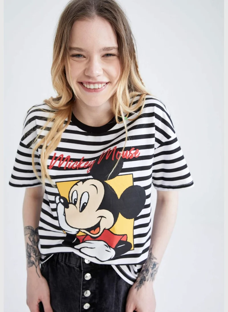 ديفاكتو Regular Fit Short Sleeve Striped Mickey & Minnie Print T-Shirt