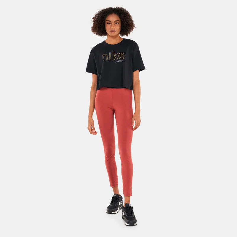 Nike Women's Sportswear Crop Top