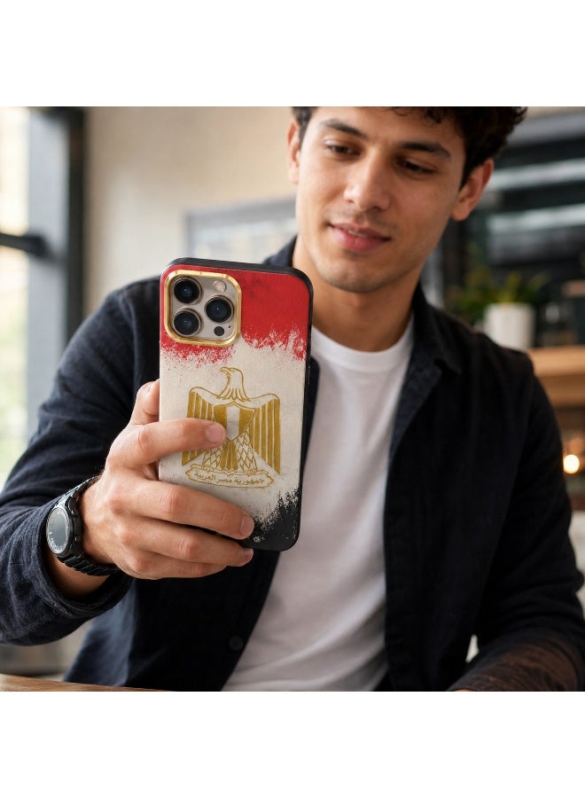 لانيكس جراب حماية لانكس Lanex متوافق مع آيفون 13 برو ماكس مضاد للصدمات بتصميم علم مصر والنسر الذهبي - غطاء خلفي متين بحواف مرنة وحماية كاميرا ذهبية - Image 4