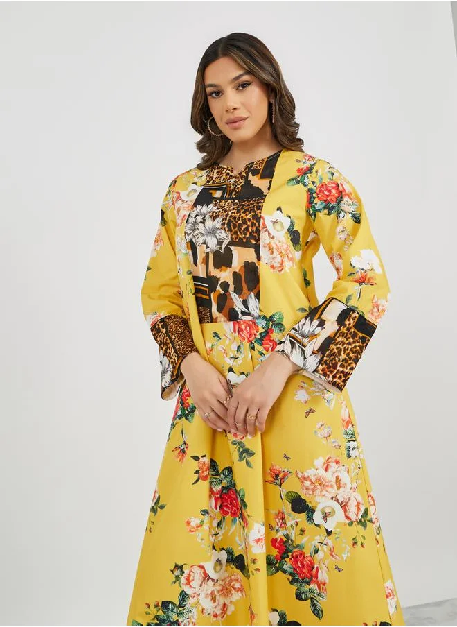 Styli All-Over Floral and Leopard Notch Neck Jalabiya