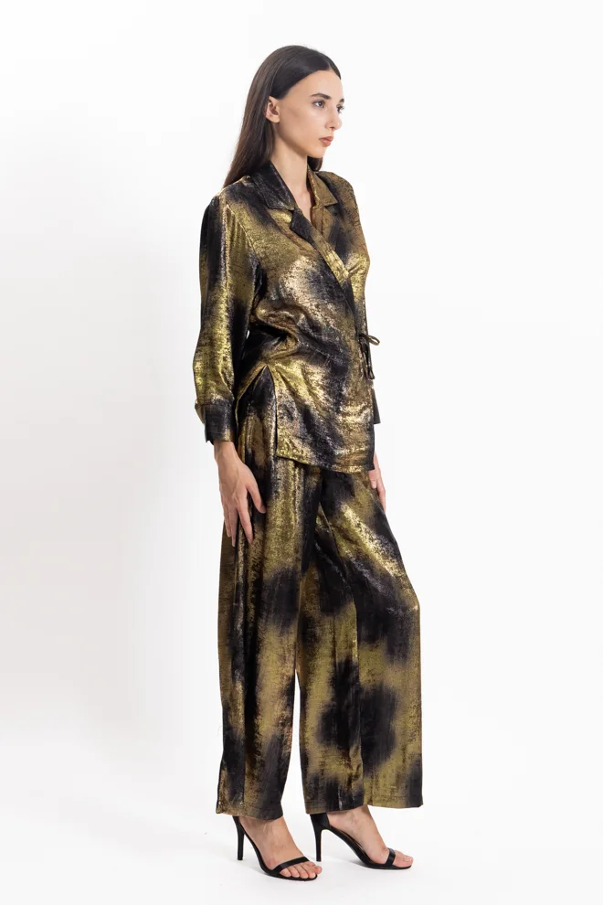 SHAPES CROSSOVER SATIN TOP SET