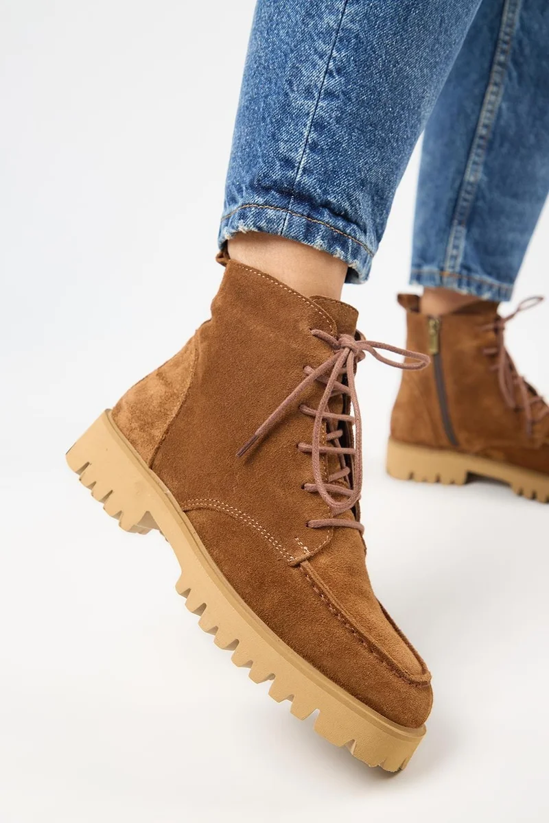 Manijero Manijero (Valentina) Women's Genuine Leather Lace-up Tan Boots