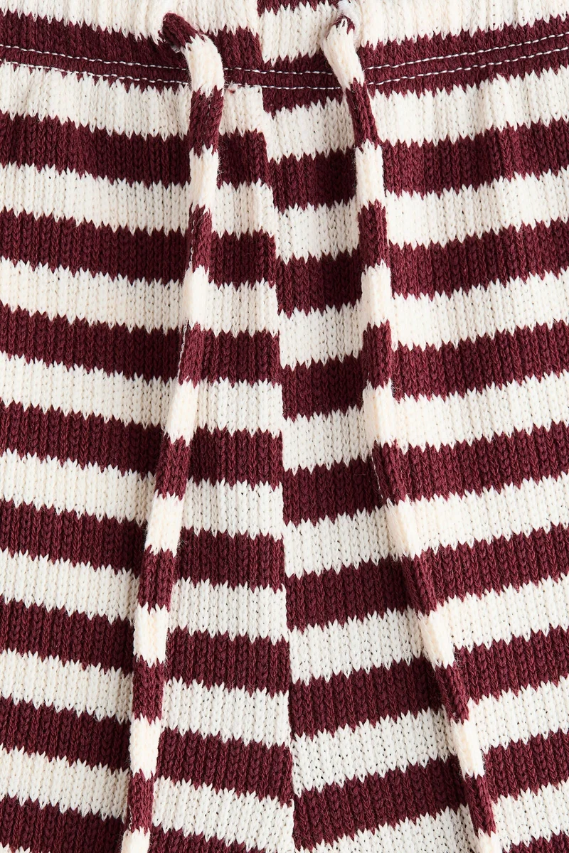 اتش اند ام بنطلون محبوك