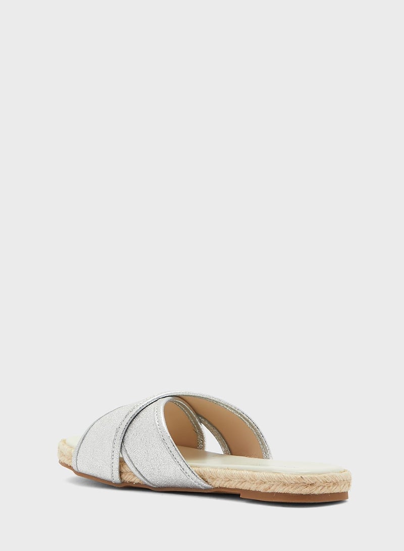 ناين ويست صندل كاجوال - Image 2