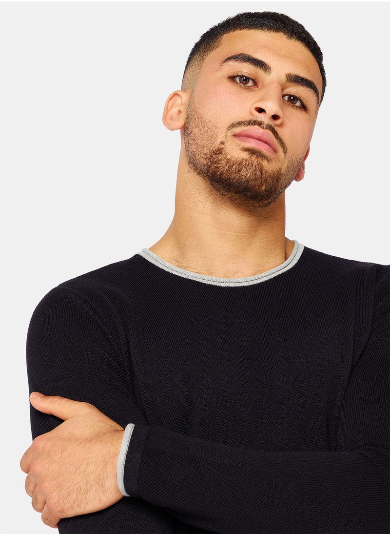 TOWN TEAM - Contrast Trim Pullover - Image 1
