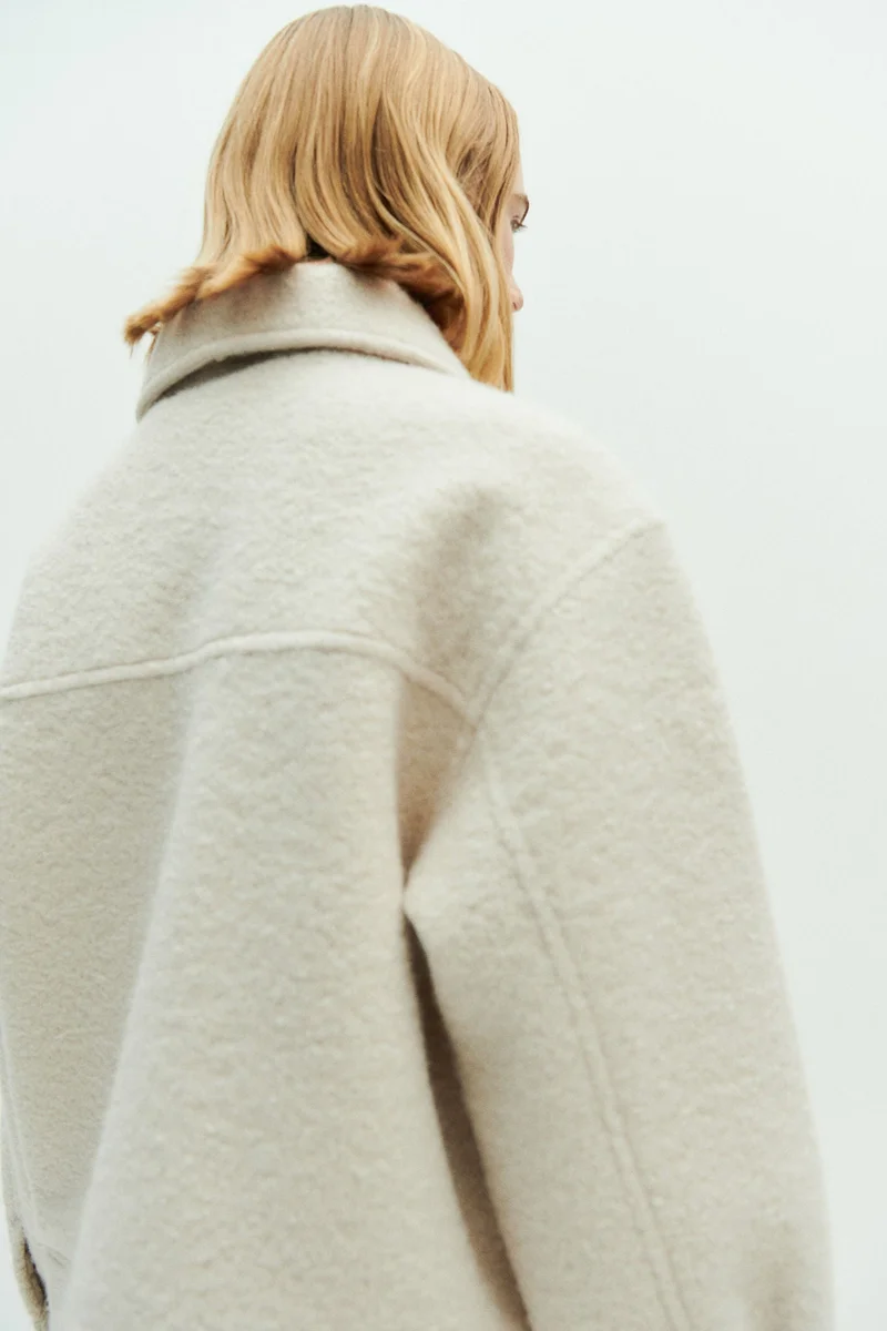 اتش اند ام Fluffy-collar twill jacket
