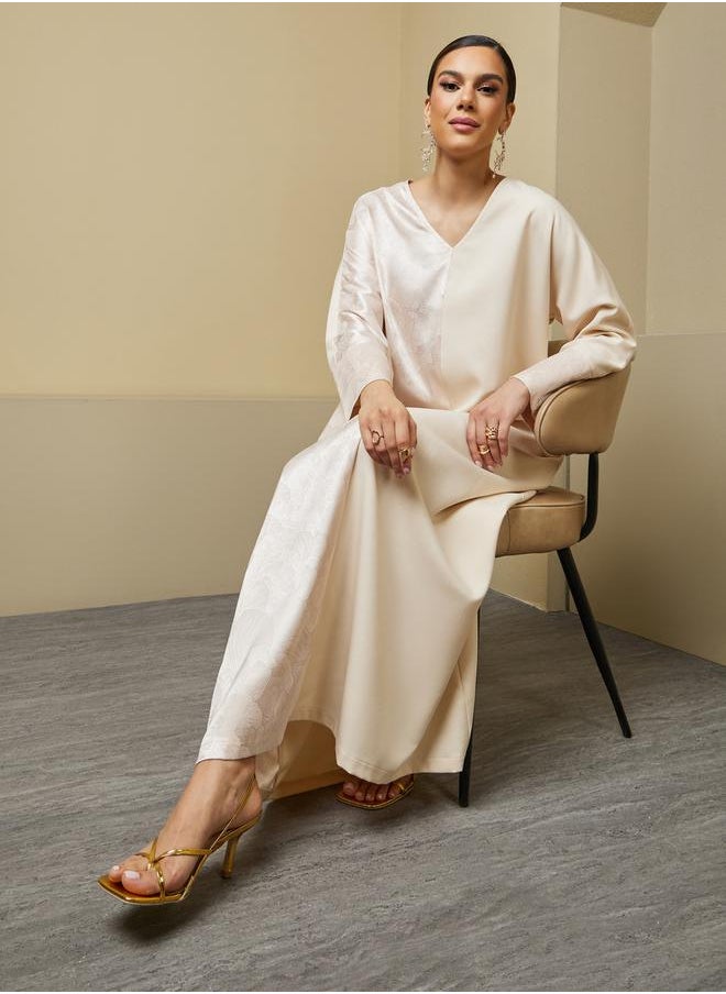 Styli - Jacquard Panel V-Neck A-Line Jalabiya - Image 1