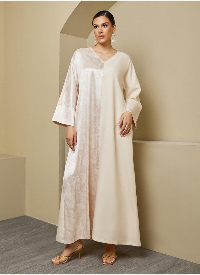 Styli - Jacquard Panel V-Neck A-Line Jalabiya - Image 1