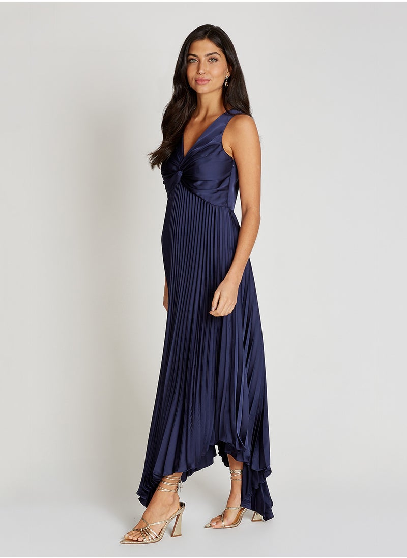 Little Mistress Pleated V Neck Maxi Dress  - Image 4