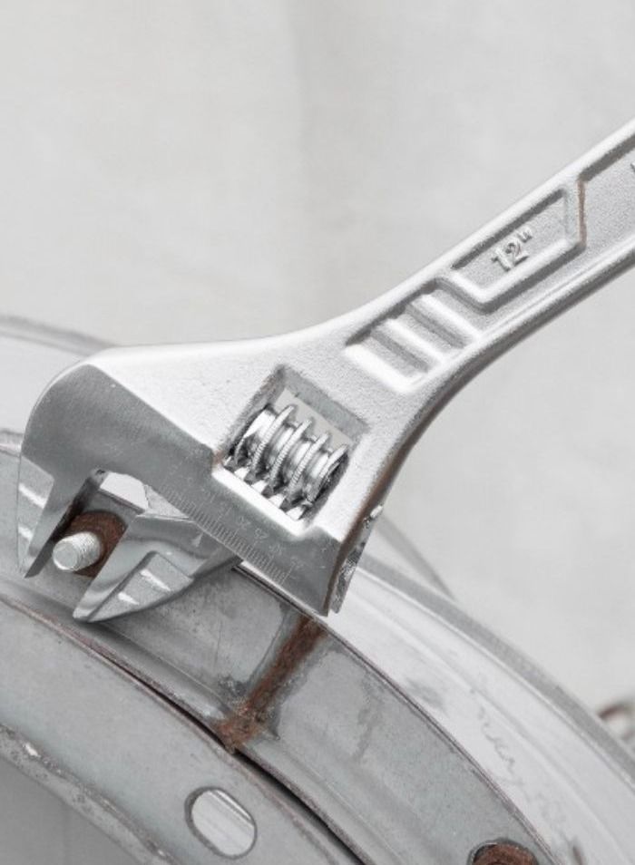 INGCO 12 Inch Carbon Steel Adjustable Wrench, Jaw Opening Capacity(35 mm), Heat Treated and Chrome Plated - Image 3