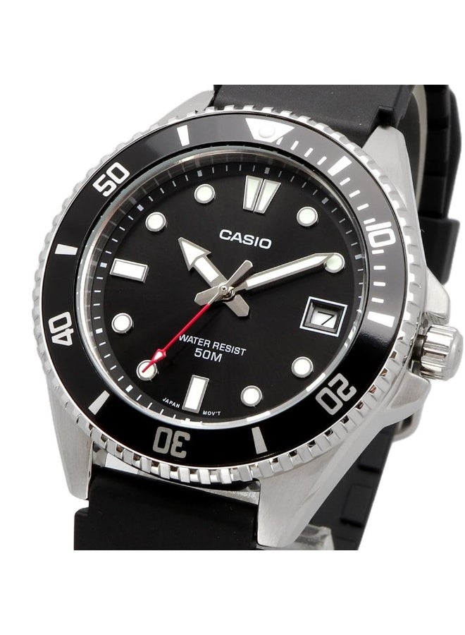 Casio Unisex Dive Watch - MDV-10-1A1VDF Black Dial - Image 3